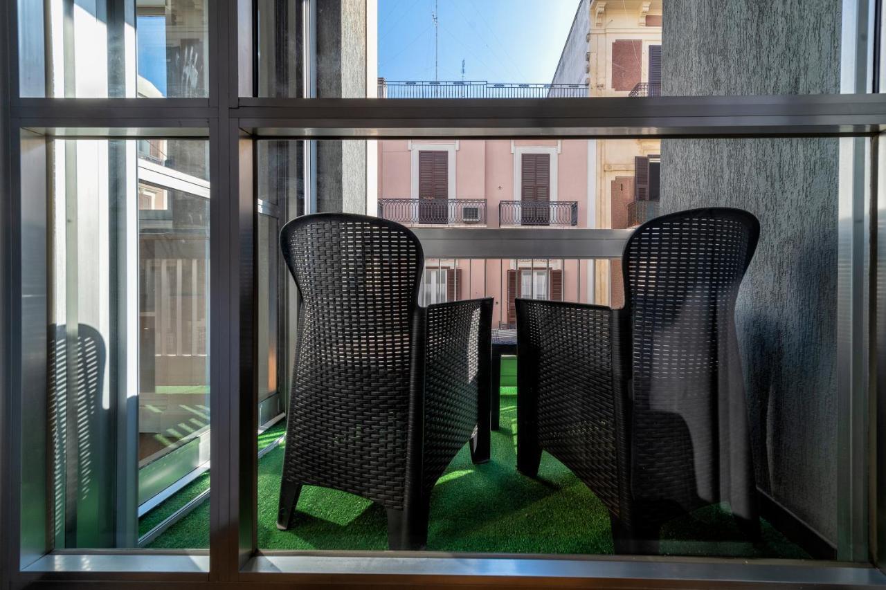 Dante 138 Class Rooms & Apartments Бари Экстерьер фото